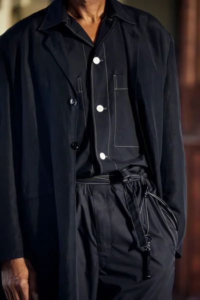 Look 70